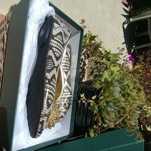 J.Renee Elegant Flats